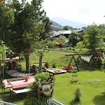 Hannas Alpengruss Apartment & Zimmer *