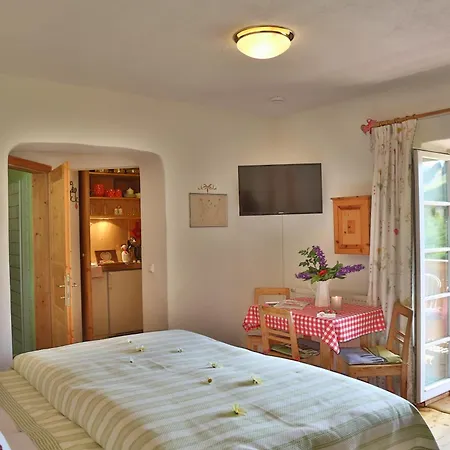 Hannas Alpengruss & Зеефельд в Тироле