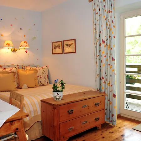 Hannas Alpengruss Apartment & Zimmer * Seefeld in Tirol