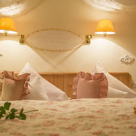 Hannas Alpengruss & Lägenhet Seefeld in Tirol