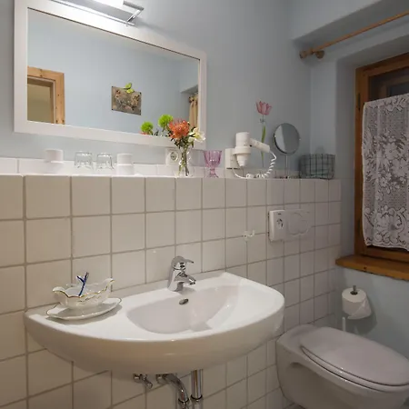 Hannas Alpengruss Apartment & Zimmer Seefeld in Tirol