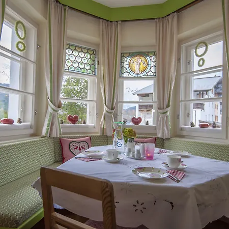 Hannas Alpengruss & Lägenhet *