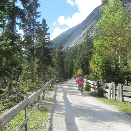 Hannas Alpengruss & Апартаменты