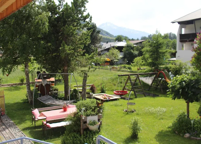 Hannas Alpengruss & *