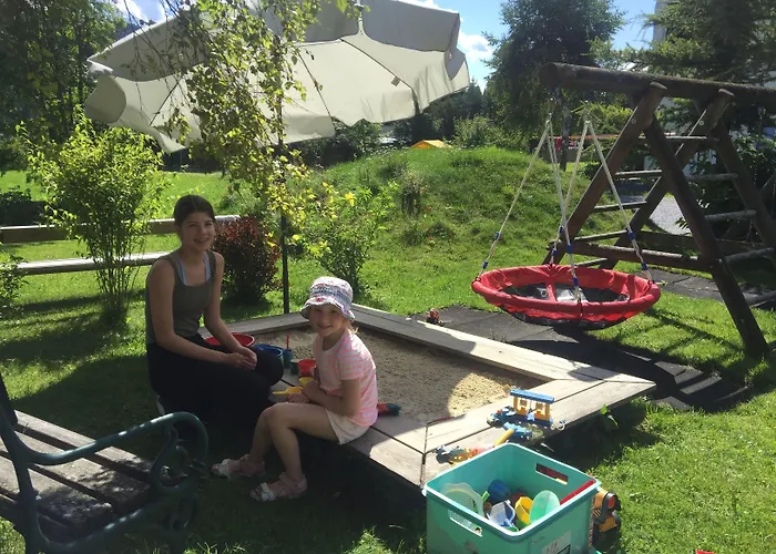 Hannas Alpengruss & *