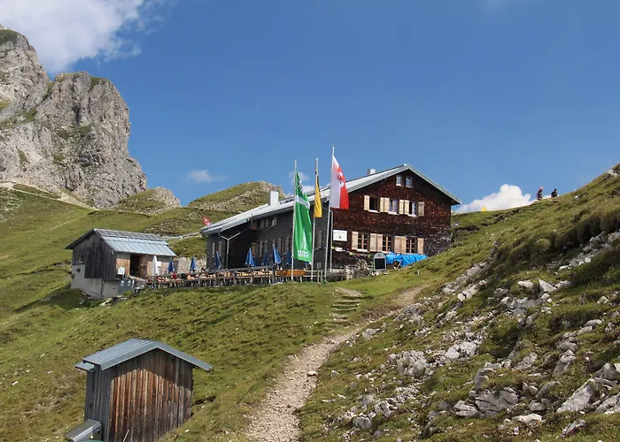 Hannas Alpengruss & Lägenhet *