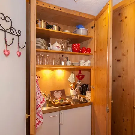 Hannas Alpengruss Apartment & Zimmer
