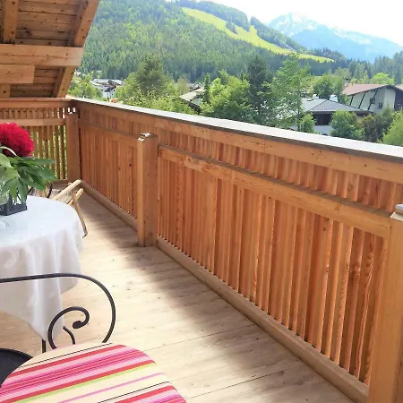Hannas Alpengruss Apartment & Zimmer * Seefeld in Tirol